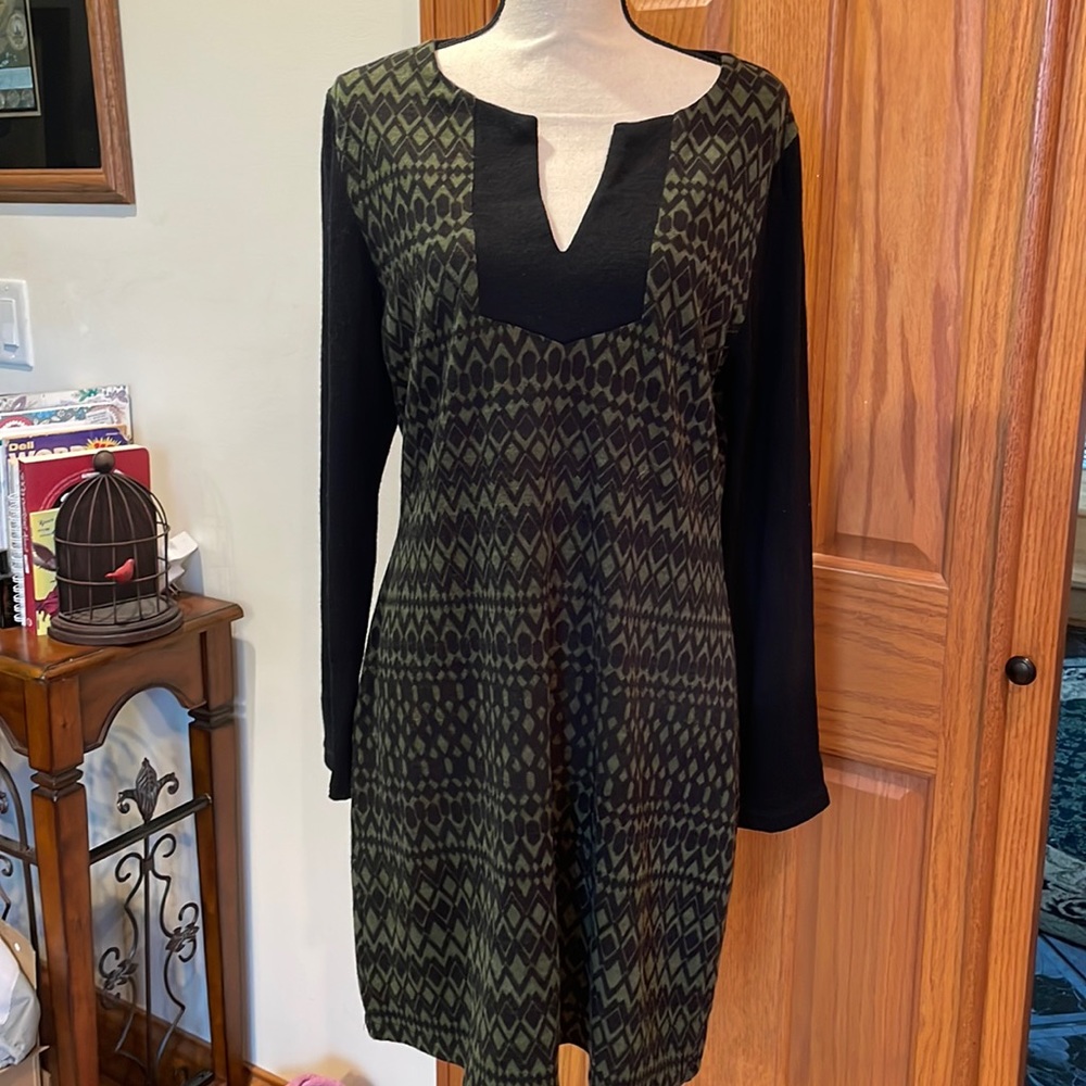 NWOT long sleeve dress.
